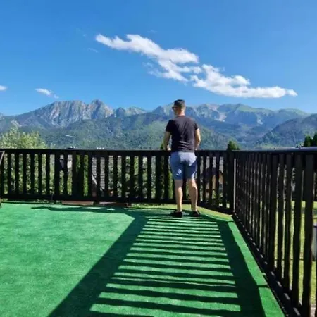 2 Laczone Z Tarasem I Balkonem, Butorowka