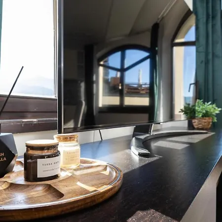 2 Laczone Apartamenty Z Tarasem I Balkonem, Butorowka